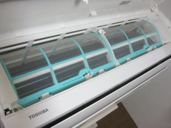 東芝 のエアコンを大阪市生野区で買取