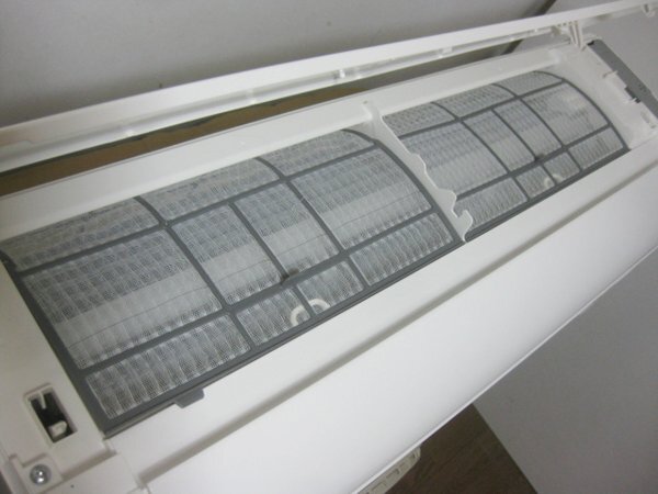 日立シンプル エアコン を大阪市摂津市で買取