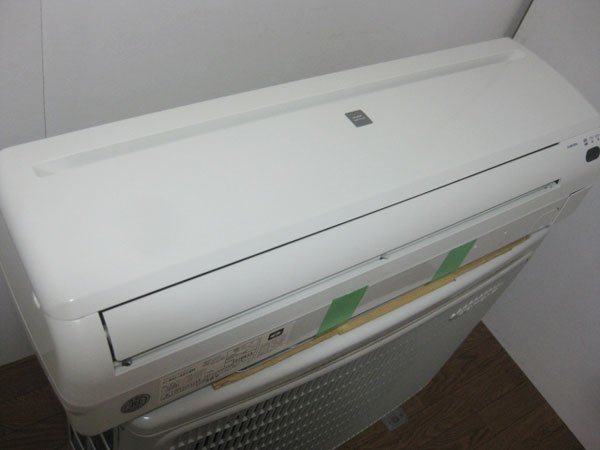 コロナ 冷房専用エアコンを大阪 堺市で買取ました。画像3