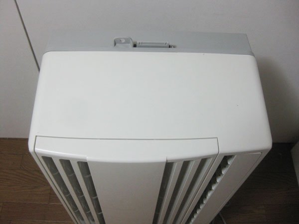 コロナ 窓用エアコン を伊丹市で買取ました。画像4