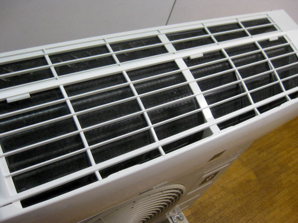 シャープのエアコンを伊丹市で買取ました。画像4