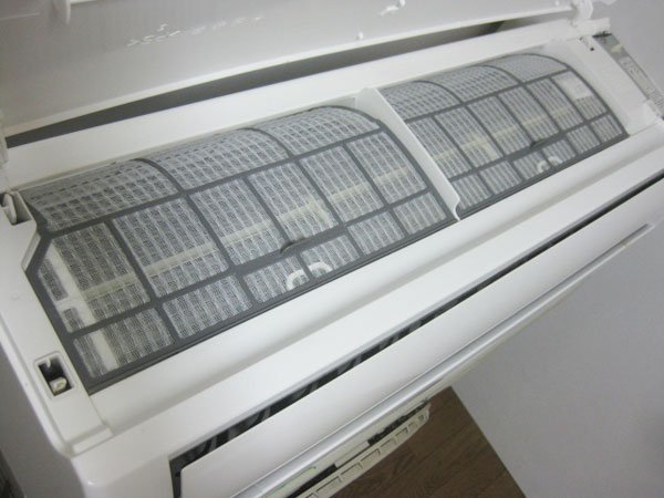 日立 白くまくんのエアコンを尼崎市で買取ました。画像3