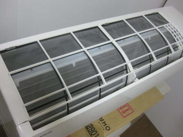 ダイキン のエアコンを東大阪市で買取ました。画像5