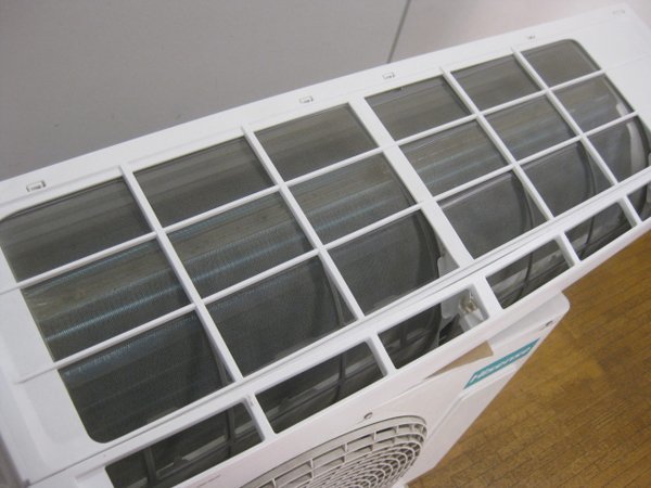 ハイセンスのエアコンを大阪市東淀川区で買取ました。画像5