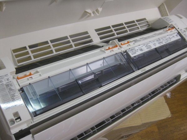 シャープ のエアコンを大阪 堺市で買取ました。画像4