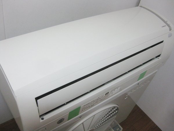 コロナ 冷房 暖房兼用のエアコンを大阪市福島区で買取ました。画像3