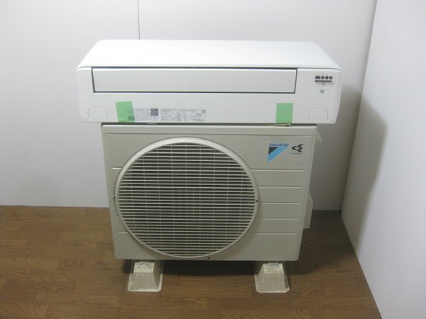 ダイキン risoraのエアコンを大阪 岸和田市で買取ました。画像2