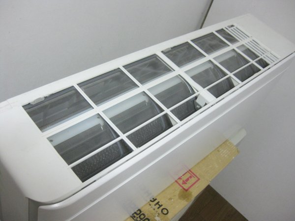 ダイキン risoraのエアコンを大阪 岸和田市で買取ました。画像4