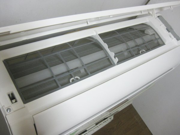 日立 エアコンを大阪 貝塚市で買取ました。画像4