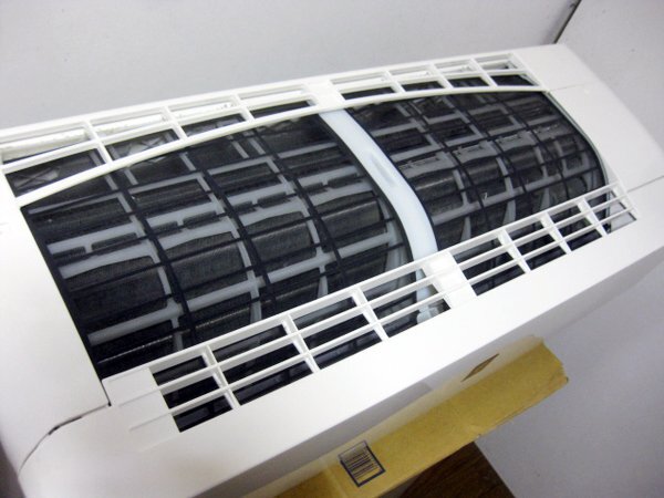 シャープのエアコンを大阪市住吉区で買取ました。画像5