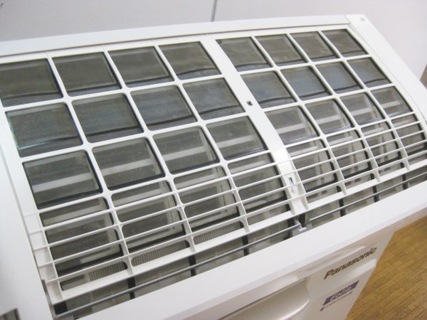 上位機種 パナソニックのエアコンを神戸市東灘区で買取ました。画像5